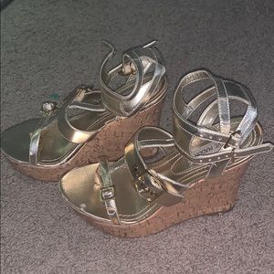 Gold Steve Madden wedges